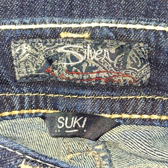 EUC Silver Suki Low Rise Jeans - Picture 13 of 13